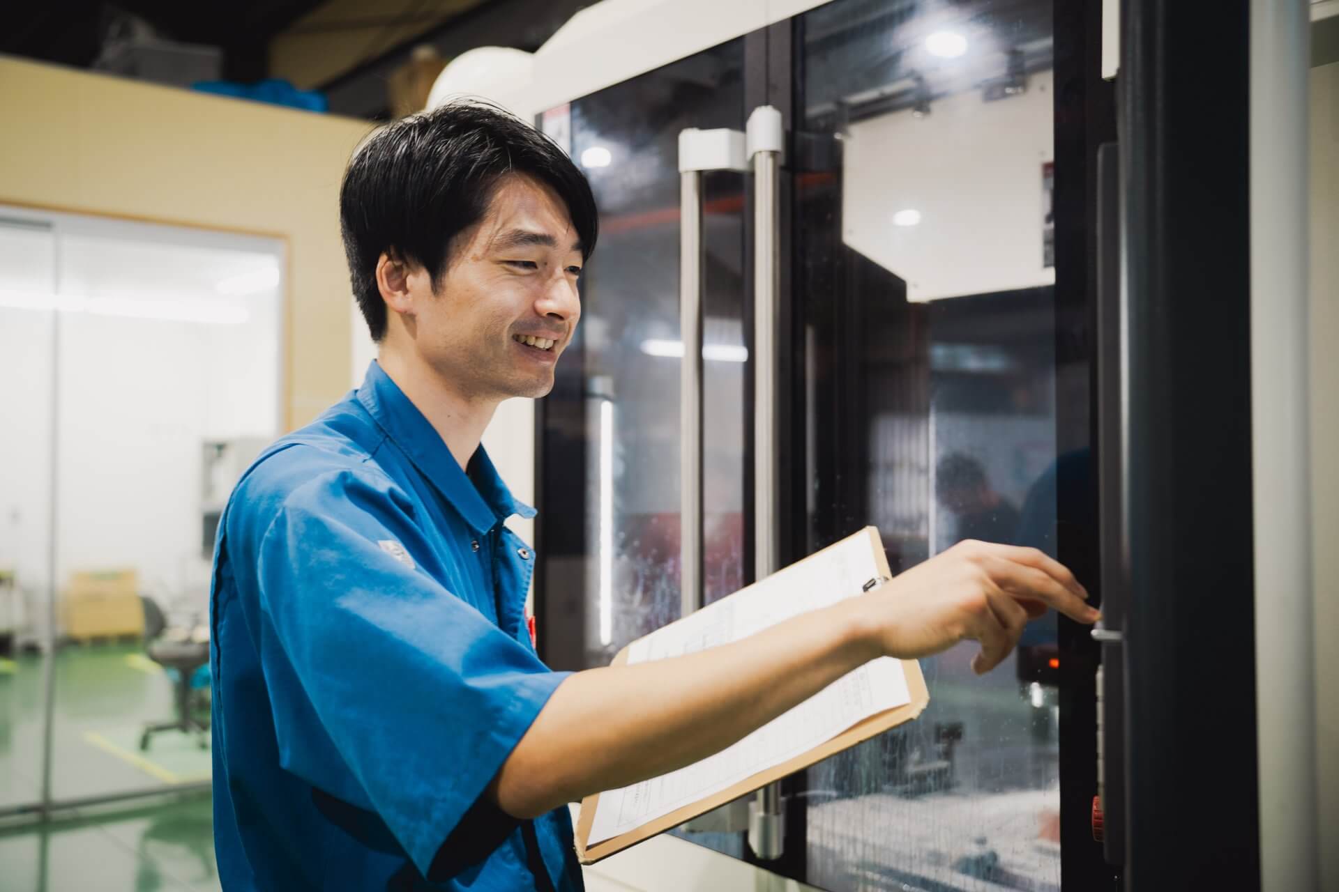 先輩社員インタビュー